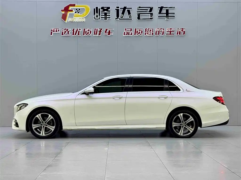 Mercedes-Benz Mercedes-Benz E-Class 2016 E 200 L Sport 2017 - thumbnail 4