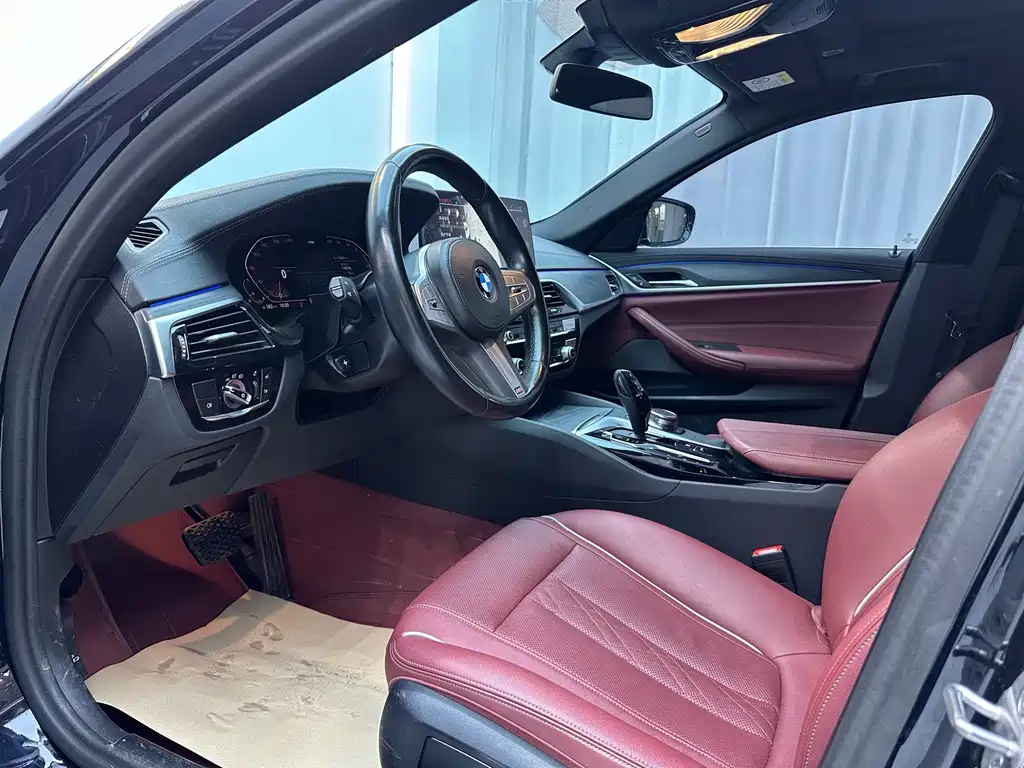 BMW BMW 5 Series 2023 530Li Leading Model M Sport Package 2023 - thumbnail 10