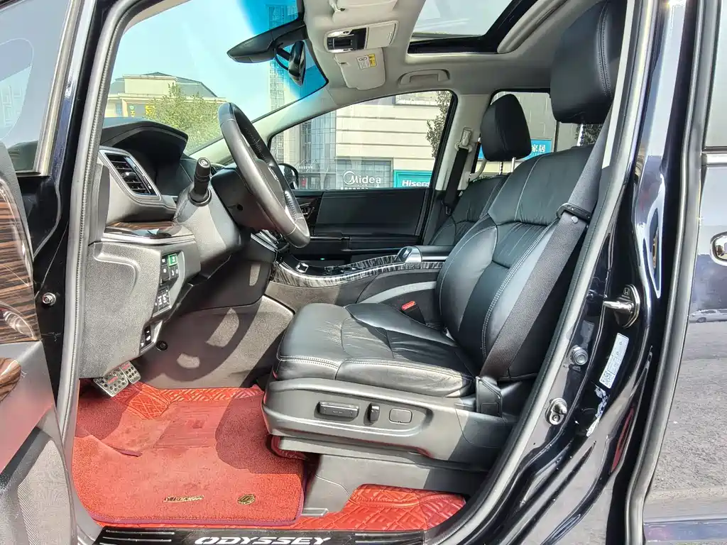 Honda Honda Odyssey 2019 2.0L Elite Version 2019 - thumbnail 15