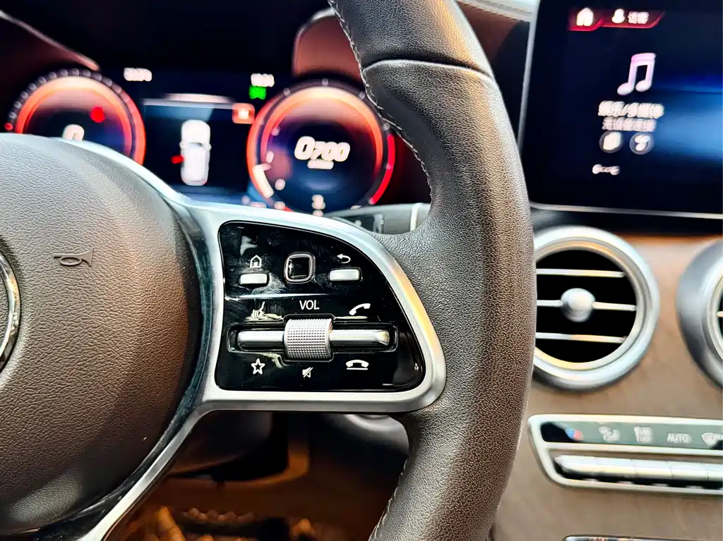 Mercedes-Benz Mercedes-Benz GLC 2021 GLC 260 L 4MATIC Luxury Edition 2021 - thumbnail 22