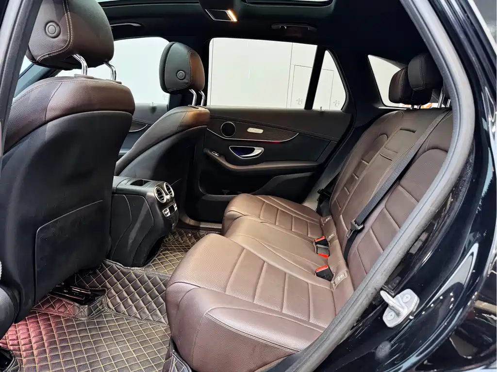 Mercedes-Benz Mercedes-Benz GLC 2021 GLC 260 L 4MATIC Luxury Edition 2021 - thumbnail 26