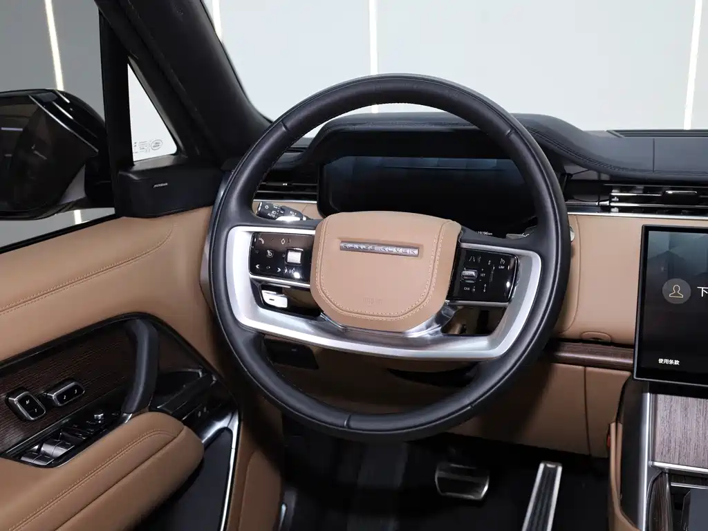 Land Rover Range Rover 2024 3.0 L6 400PS Vogue Long Wheelbase 7-Seat 2024 - thumbnail 18