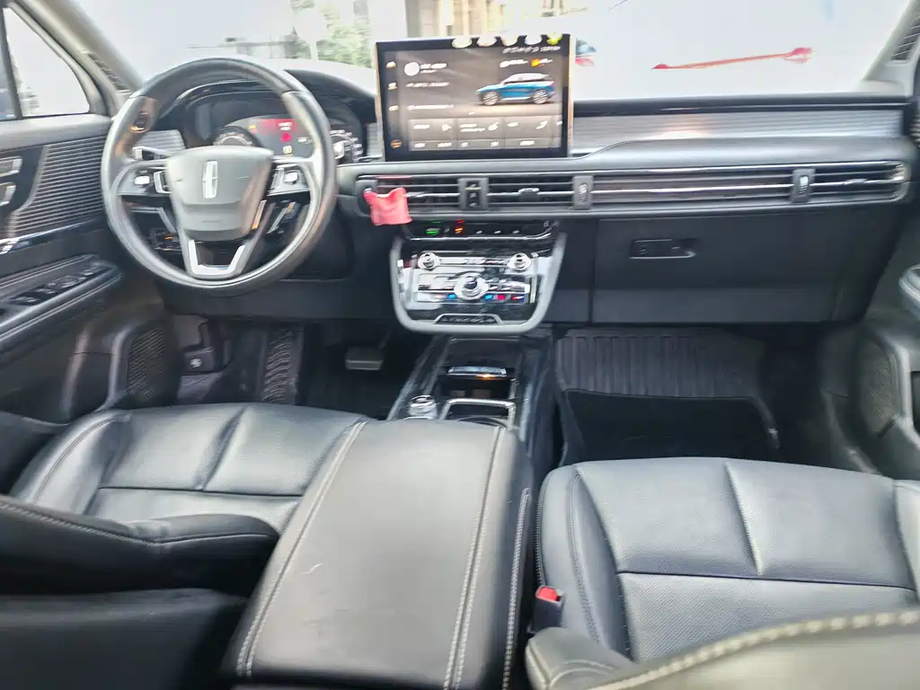 Lincoln Lynx 2021 2.0T Front-Wheel Drive Premium Edition 2021 - thumbnail 5