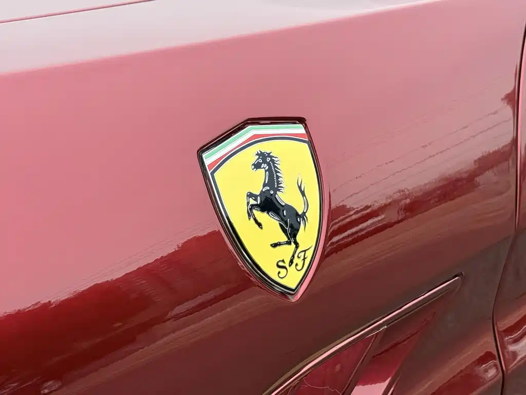 Ferrari Ferrari California T 2009 4.3L Standard 2010 - thumbnail 14