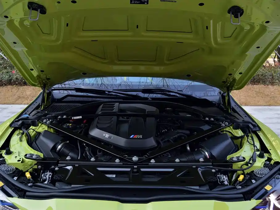 BMW BMW M4 2023 Convertible M xDrive 2023 - thumbnail 14