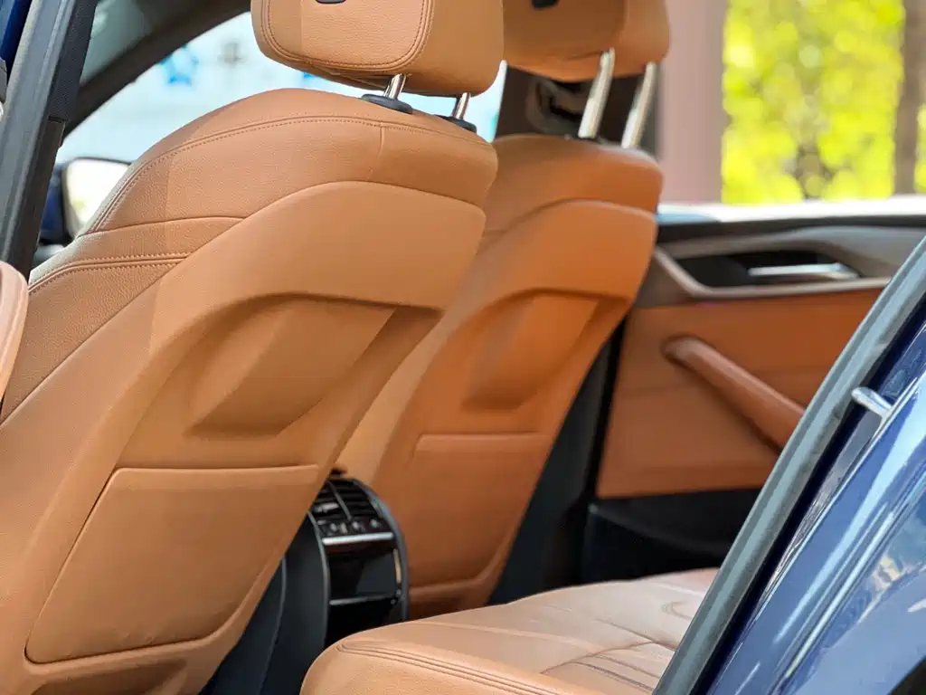 BMW BMW 5 Series Import 2018 525i M Sport Package 2018 - thumbnail 12