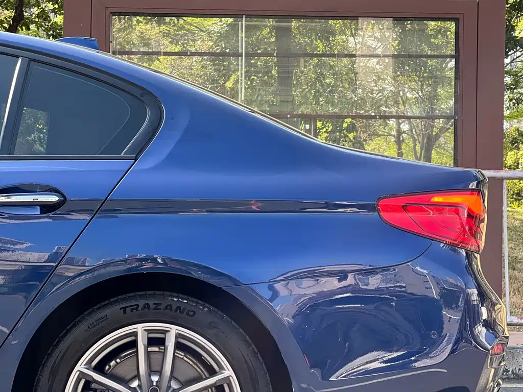BMW BMW 5 Series Import 2018 525i M Sport Package 2018 - thumbnail 21