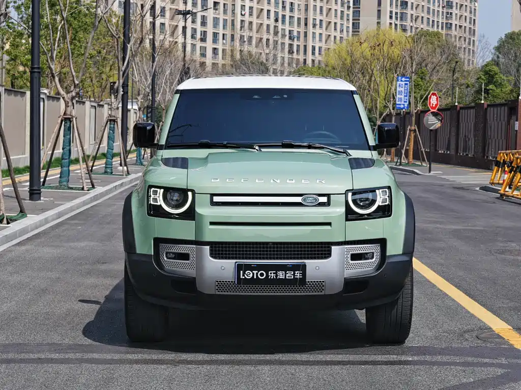 Land Rover Land Rover Defender 2023 110 3.0T P400 75th Anniversary Legend Edition 2023 - thumbnail 2