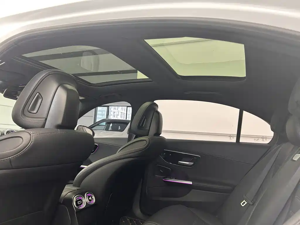 Mercedes-Benz Mercedes-Benz C-Class 2024 C 260 L Sport Edition 2024 - thumbnail 6