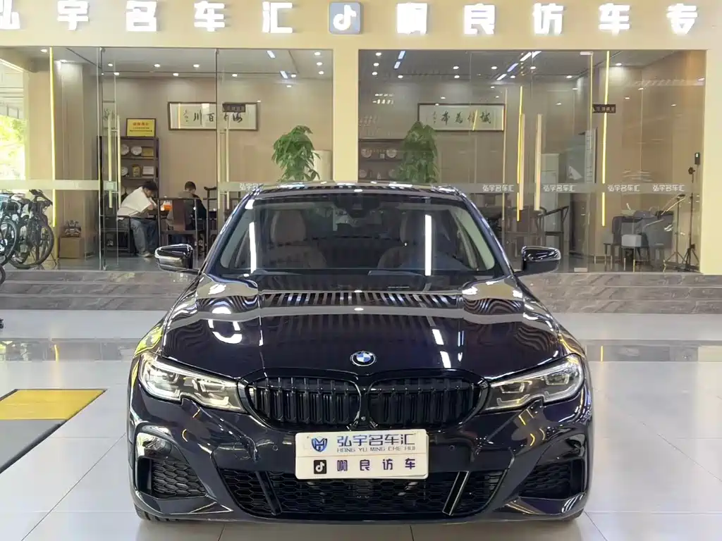 BMW BMW 3 Series 2020 Model Year Facelift 325i M Sport Shadow Night Package 2020