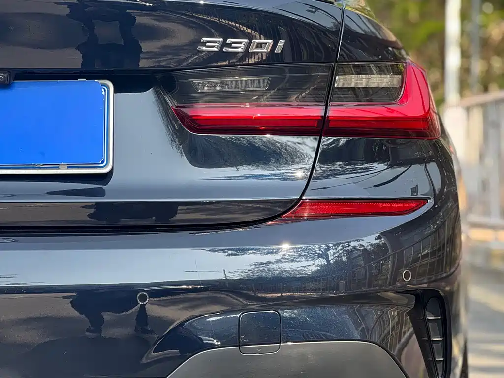 BMW BMW 3 Series 2020 Model Year Facelift 325i M Sport Shadow Night Package 2020 - thumbnail 19
