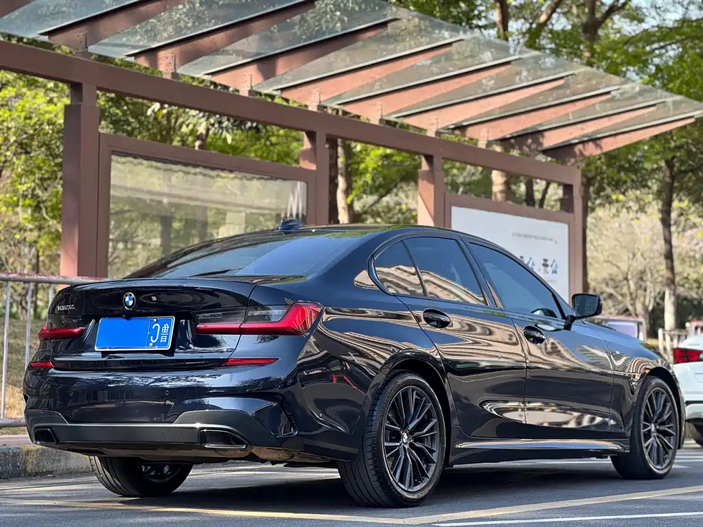 BMW BMW 3 Series 2020 Model Year Facelift 325i M Sport Shadow Night Package 2020 - thumbnail 22