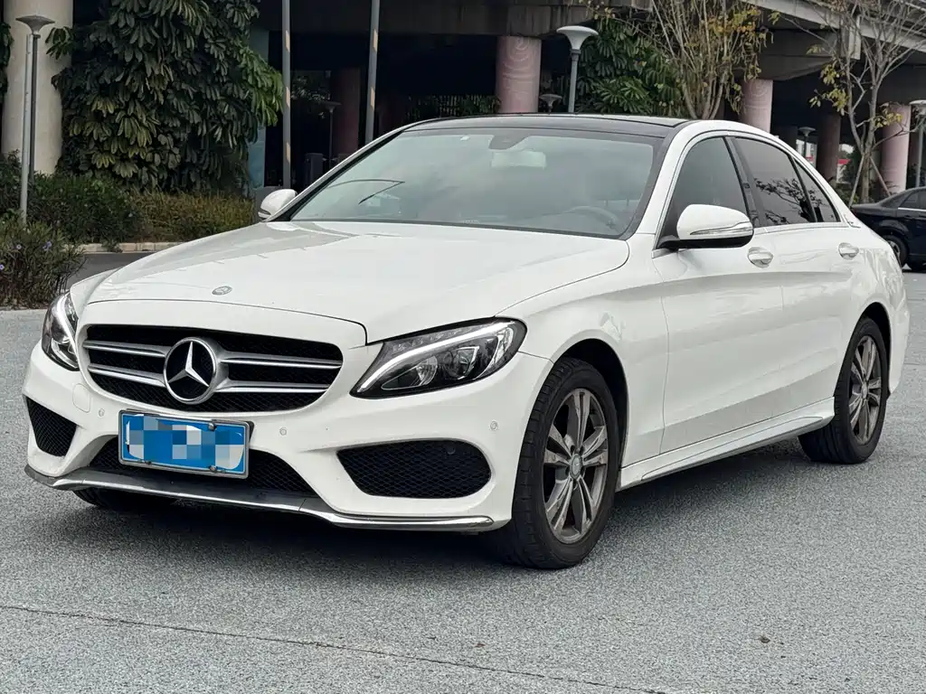 Mercedes-Benz Mercedes-Benz C-Class 2015 Model Year Facelift C 200 L Sport 2015