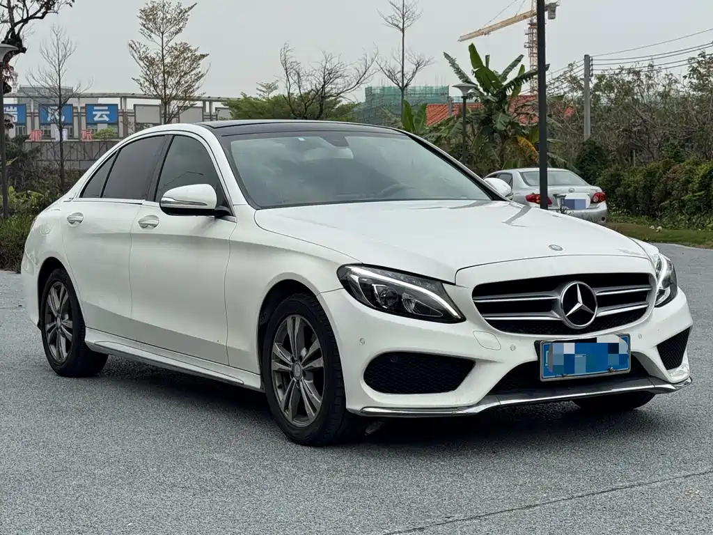 Mercedes-Benz Mercedes-Benz C-Class 2015 Model Year Facelift C 200 L Sport 2015 - thumbnail 3