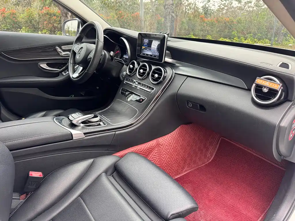 Mercedes-Benz Mercedes-Benz C-Class 2015 Model Year Facelift C 200 L Sport 2015 - thumbnail 12