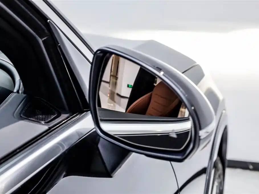 Mercedes-Benz Mercedes-Benz GLC 2025 GLC 260 L 4MATIC Luxury Edition 2025 - thumbnail 12
