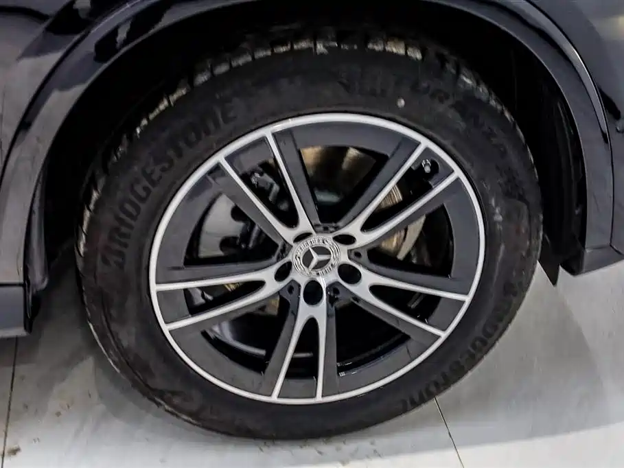 Mercedes-Benz Mercedes-Benz GLC 2025 GLC 260 L 4MATIC Luxury Edition 2025 - thumbnail 16
