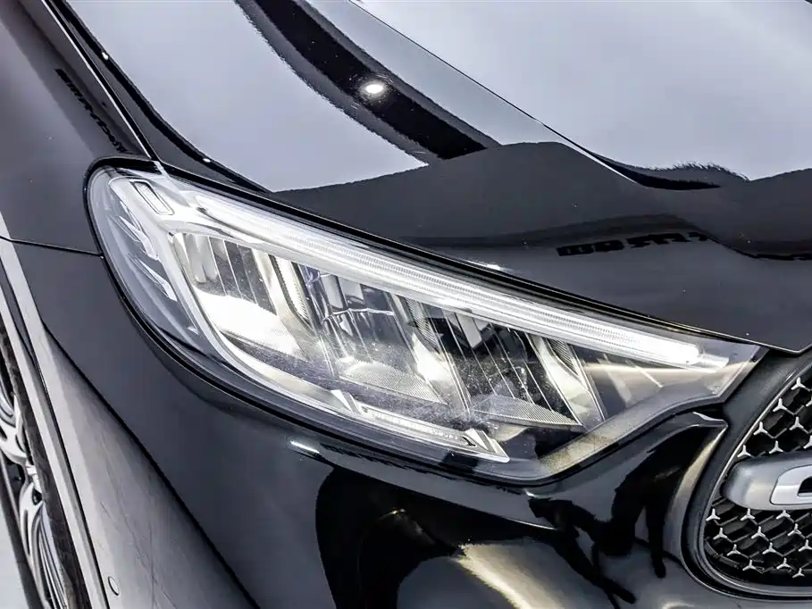 Mercedes-Benz Mercedes-Benz GLC 2025 GLC 260 L 4MATIC Luxury Edition 2025 - thumbnail 17