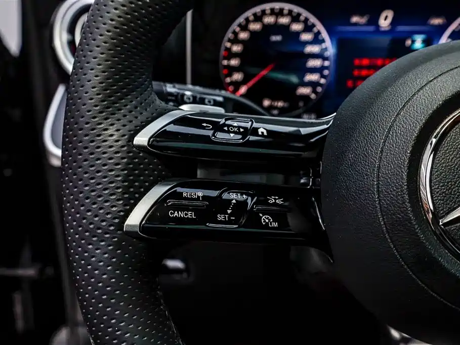 Mercedes-Benz Mercedes-Benz GLC 2025 GLC 260 L 4MATIC Luxury Edition 2025 - thumbnail 27