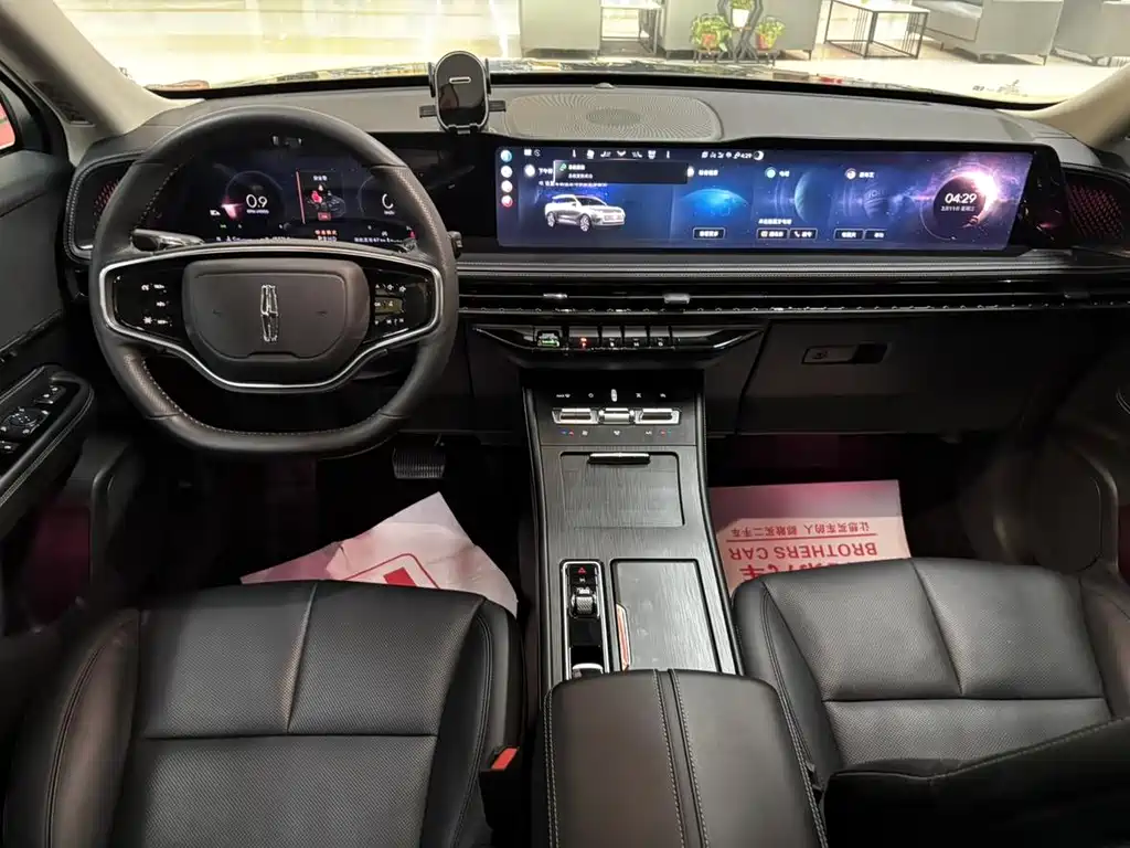 Lincoln Lynx 2024 2.0T Two-Wheel Drive Premium Edition 2025 - thumbnail 9