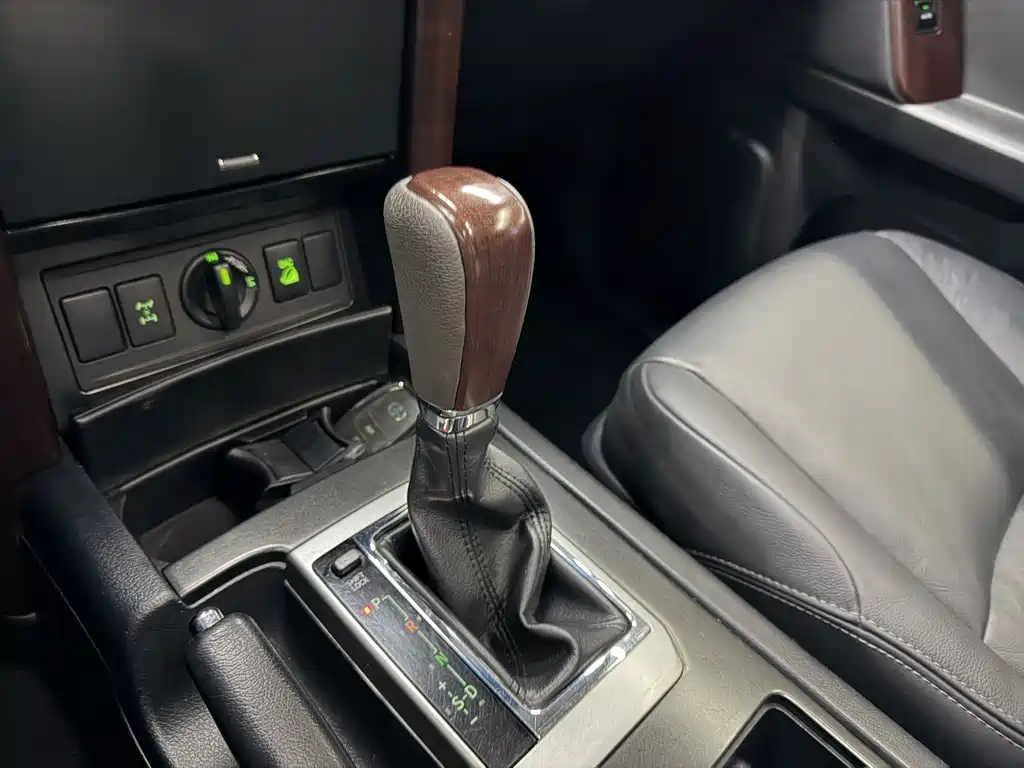 Toyota Toyota Prado 2016 3.5L Automatic TX-L NAVI 2017 - thumbnail 16