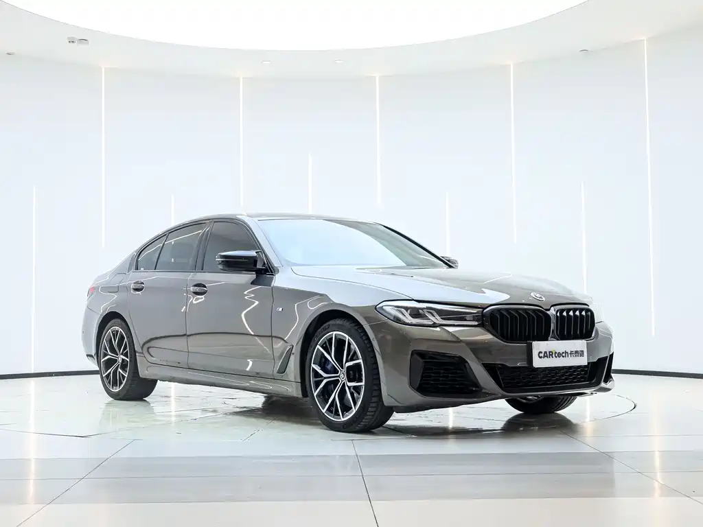 BMW BMW 5 Series Import 2022 Model Facelift 2 540i Style Edition M Sport Package 2023