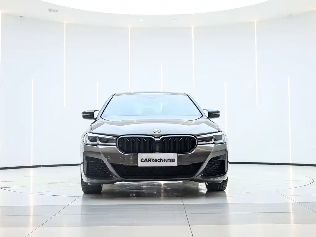 BMW BMW 5 Series Import 2022 Model Facelift 2 540i Style Edition M Sport Package 2023 - thumbnail 22