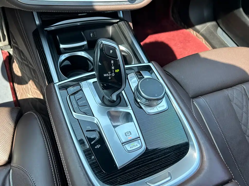 BMW BMW 7 Series 2018 730Li M Sport Package Luxury Edition 2018 - thumbnail 15