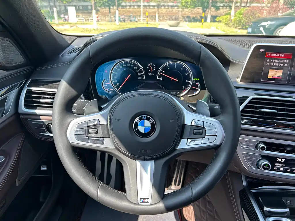 BMW BMW 7 Series 2018 730Li M Sport Package Luxury Edition 2018 - thumbnail 22