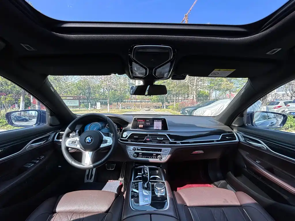 BMW BMW 7 Series 2018 730Li M Sport Package Luxury Edition 2018 - thumbnail 24