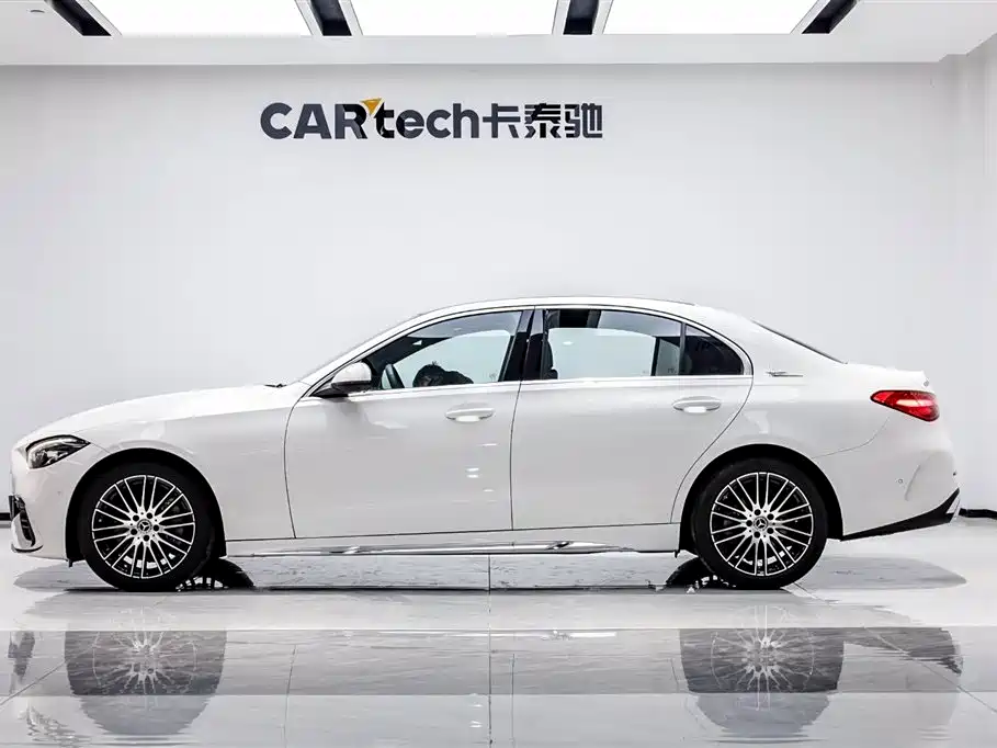 Mercedes-Benz Mercedes-Benz C-Class 2024 Facelift C 260 L Sport Edition 2024 - thumbnail 3