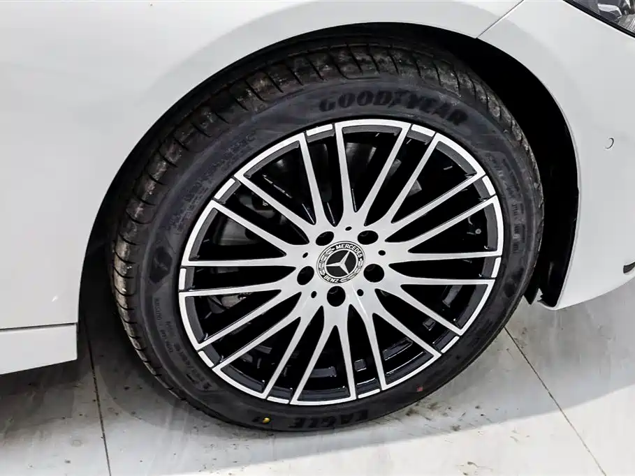 Mercedes-Benz Mercedes-Benz C-Class 2024 Facelift C 260 L Sport Edition 2024 - thumbnail 15