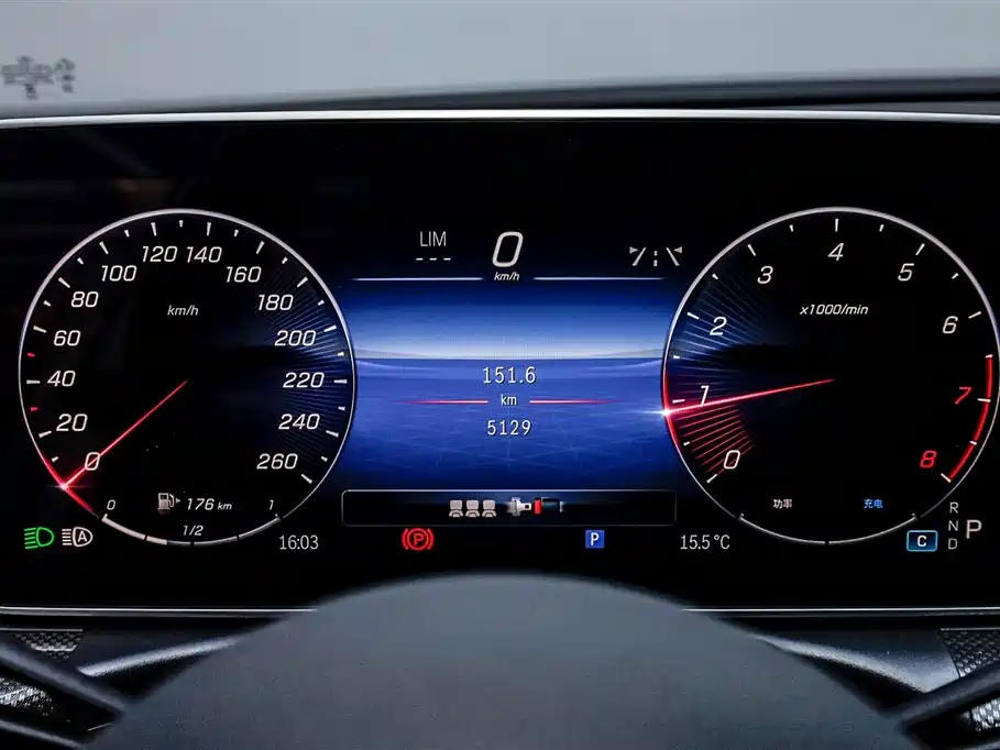 Mercedes-Benz Mercedes-Benz C-Class 2024 Facelift C 260 L Sport Edition 2024 - thumbnail 28