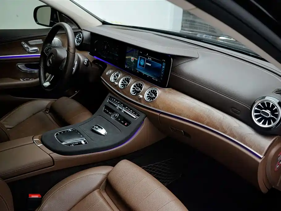 Mercedes-Benz Mercedes-Benz E-Class 2016 E 200 L 2017 - thumbnail 28