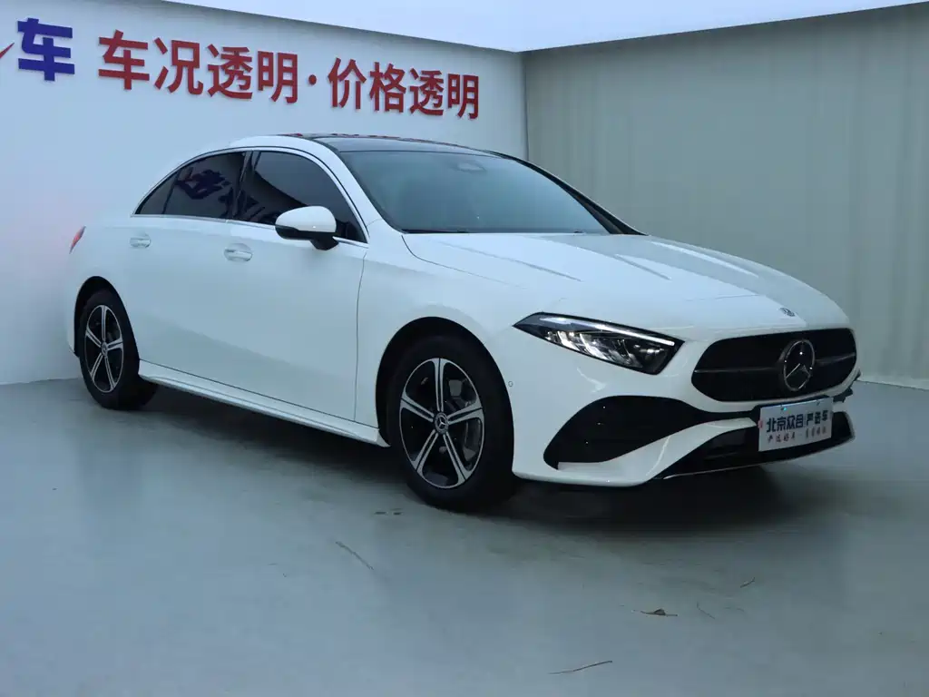Mercedes-Benz Mercedes-Benz A-Class 2025 A 200 L Fashion Edition 2025 - thumbnail 2