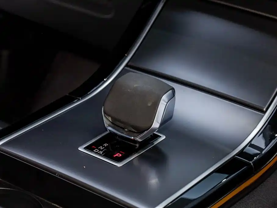Land Rover Range Rover Sport 2024 Dynamic SE 2024 - thumbnail 15