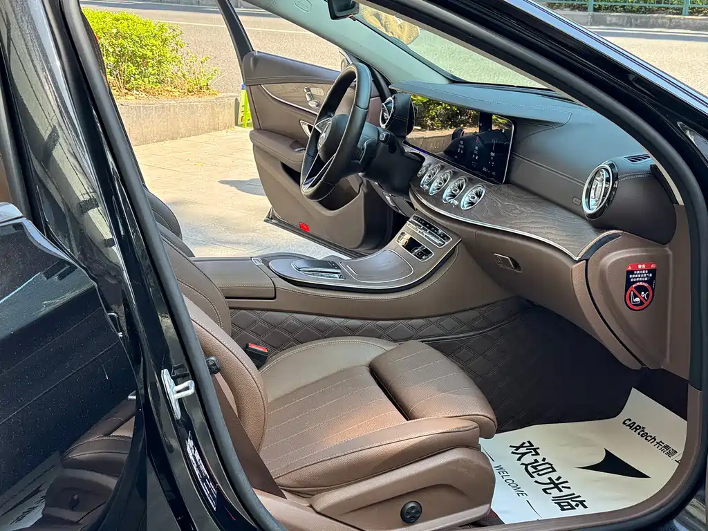 Mercedes-Benz Mercedes-Benz E-Class 2023 E 260 L 2023 - thumbnail 9