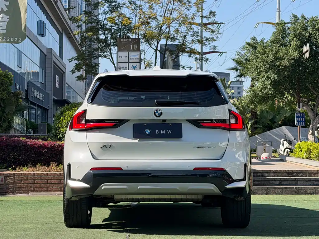 BMW BMW X1 2024 sDrive25Li X Design Package 2025 - thumbnail 4