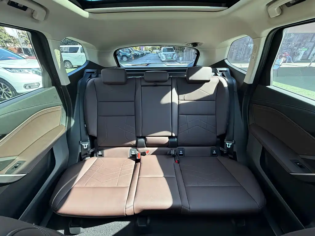 BMW BMW X1 2024 sDrive25Li X Design Package 2025 - thumbnail 21
