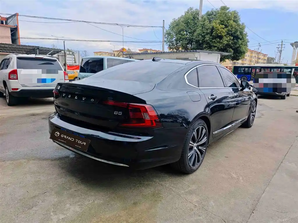 Volvo Volvo S90 2023 B5 Ultimate Luxury Edition 2022 - thumbnail 4