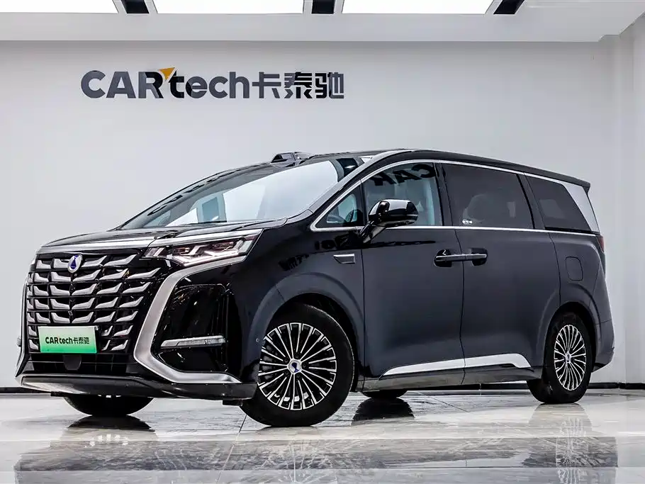 Denza Tang D9 2025 DM-i Intelligent Driving Version 1020 AWD Premium Model 2025