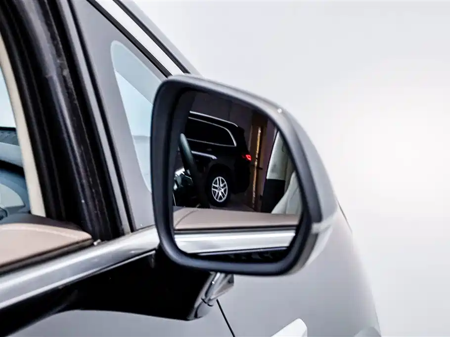 Denza Tang D9 2025 DM-i Intelligent Driving Version 1020 AWD Premium Model 2025 - thumbnail 13