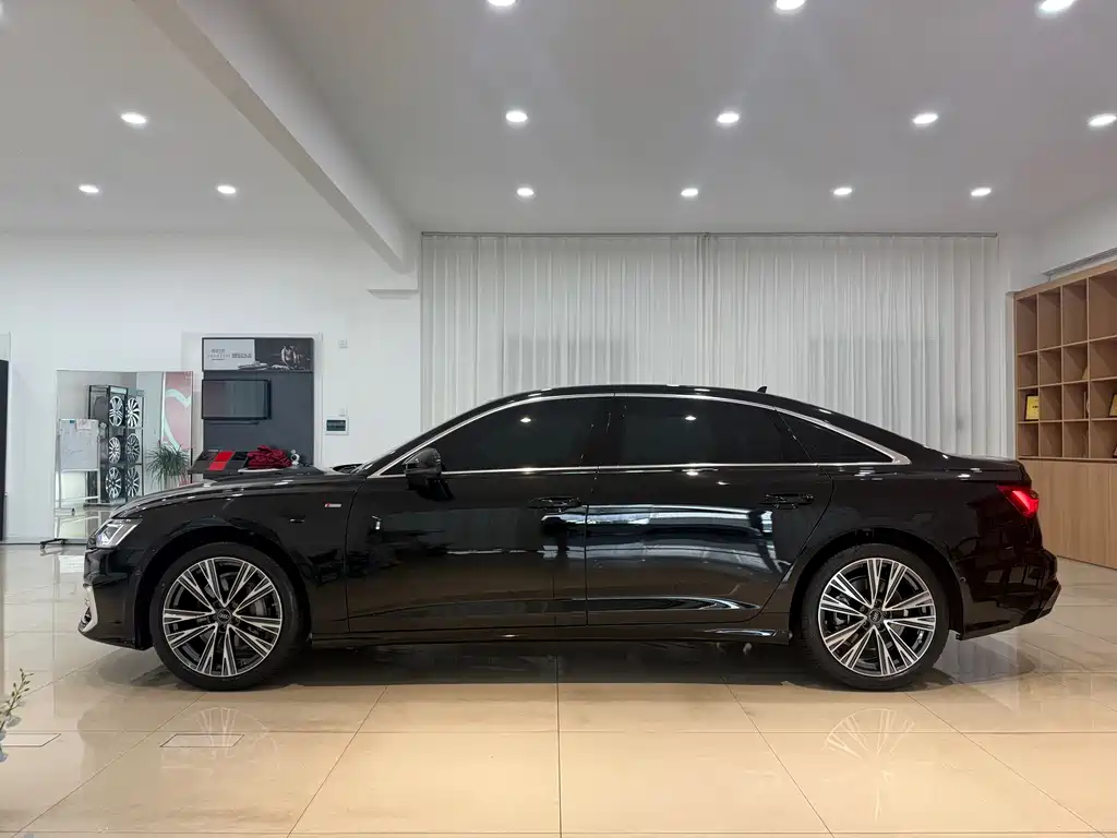 Audi Audi A6L 2026 45 TFSI quattro Premium Dynamic Edition 2026 - thumbnail 3