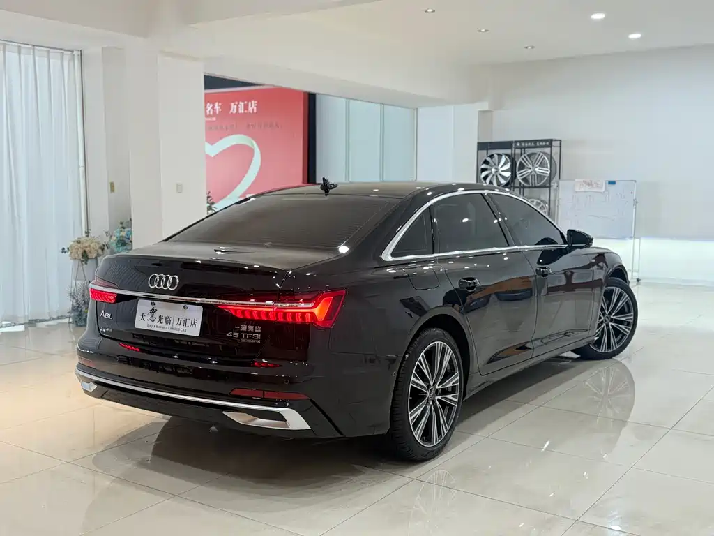 Audi Audi A6L 2026 45 TFSI quattro Premium Dynamic Edition 2026 - thumbnail 7