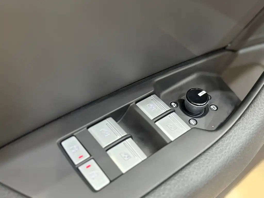 Audi Audi A6L 2026 45 TFSI quattro Premium Dynamic Edition 2026 - thumbnail 20