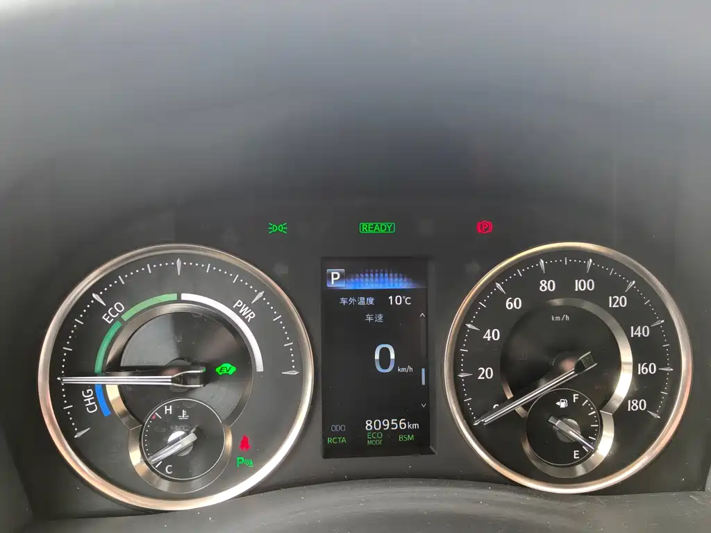 Toyota Toyota Alphard 2019 Model Hybrid 2.5L Executive Version 2020 - thumbnail 18