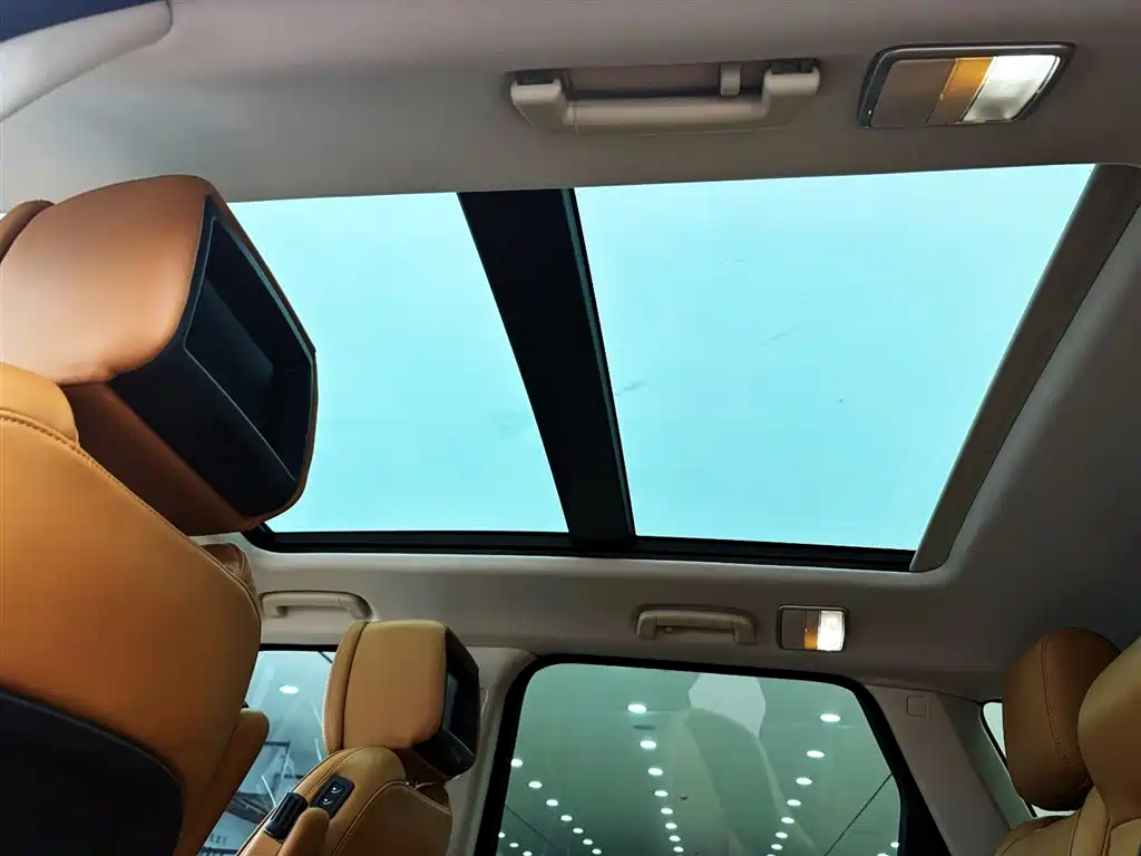 Land Rover Range Rover Sport 2018 3.0 SC V6 HSE DYNAMIC 2018 - thumbnail 19