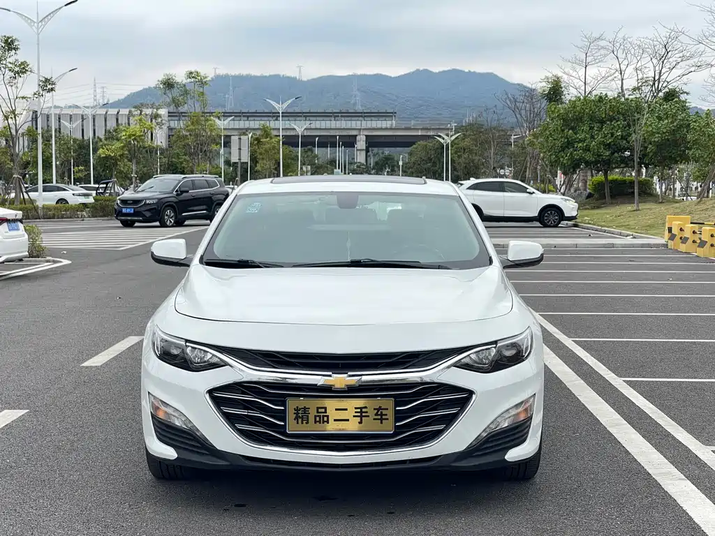 Chevrolet Malibu XL 2019 535T CVT Premier Edition 2020 - thumbnail 2