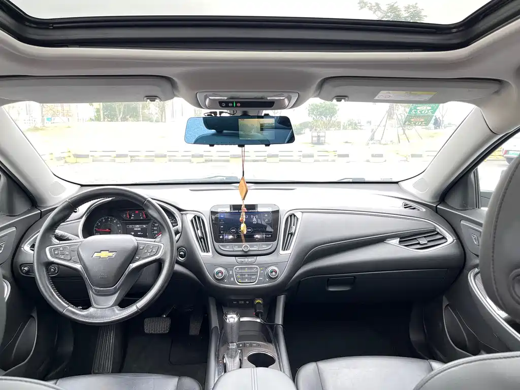 Chevrolet Malibu XL 2019 535T CVT Premier Edition 2020 - thumbnail 5