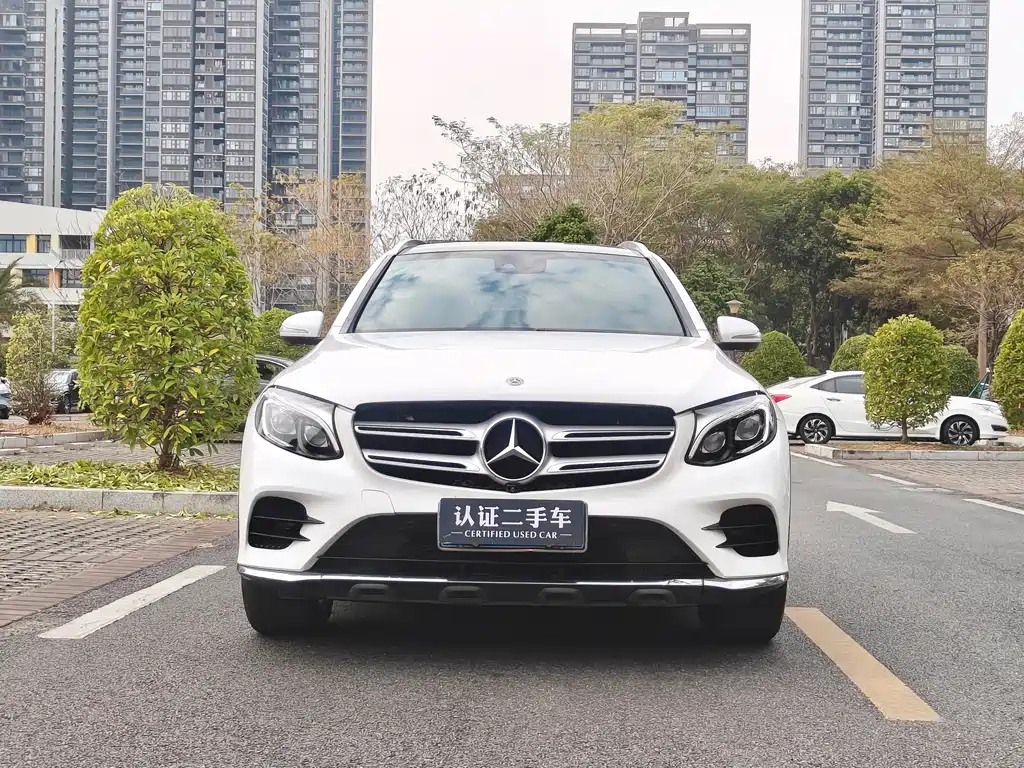 Mercedes-Benz Mercedes-Benz GLC 2018 GLC 300 4MATIC Sport Edition 2018 - thumbnail 2